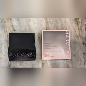 Mary Kay Compact Mini